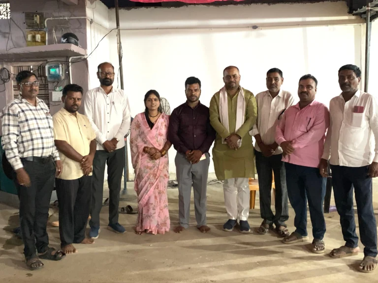 मुरखडा (माल ) येथे बुरे परिवारांच्या विवाह रिसेप्शन सोहळ्यास महेंद्र भाऊ ब्राम्हणवाडे