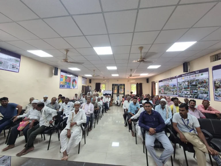 बिबी गावाला ‘सोलर व्हिलेज’ बनवणार; १ केव्ही रूफटॉप सोलर योजनेसाठी लाभार्थ्यांना मार्गदर्शन, नागरिकांचा उत्स्फूर्त प्रतिसाद